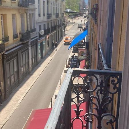 Chambre En Appartement Haussmannien En Centre Ville Saint-Etienne  Ngoại thất bức ảnh